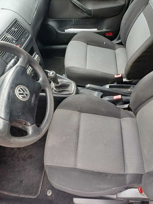 Volkswagen Golf 4 – 2003 – 1.4 Benzină