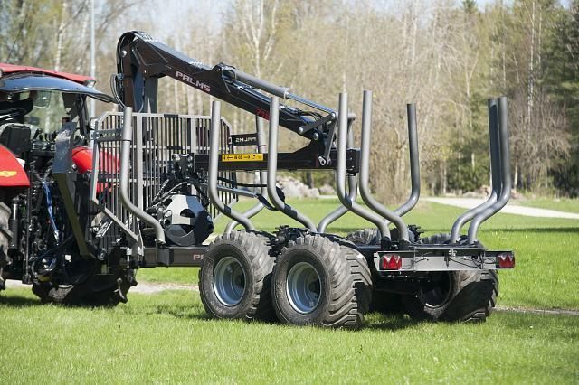 Altul Remorca forestiera Palms 10D + braț de încărcare Palms 5.85 Remorca forestiera Palms 10D + braț de încărcare Palms 5.85
