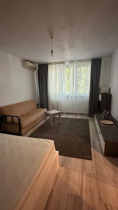 Închiriere garsoniera