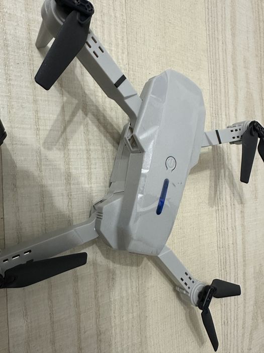 Drona e88 pro 3 bucati