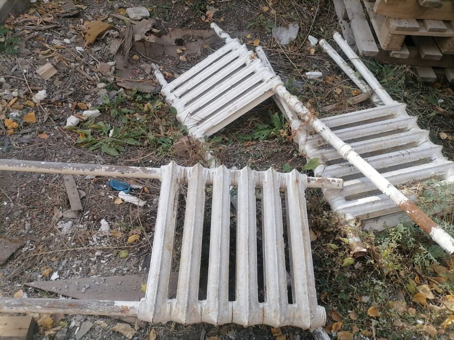 продам чугунные батареи б/у