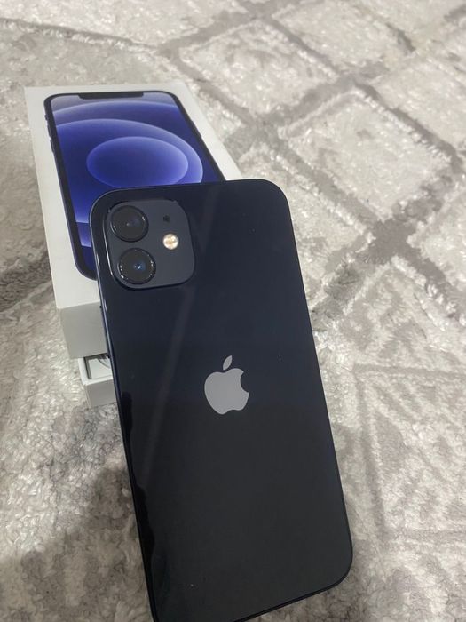 Iphone 12 в идеальном состояний