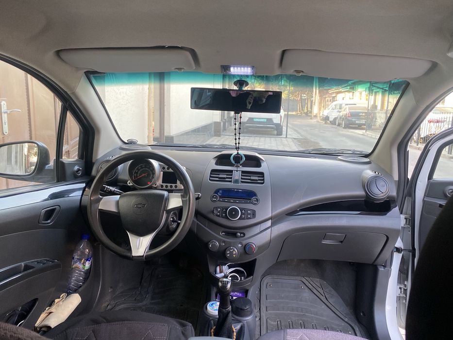 Продам спарк в отличном сочтояние