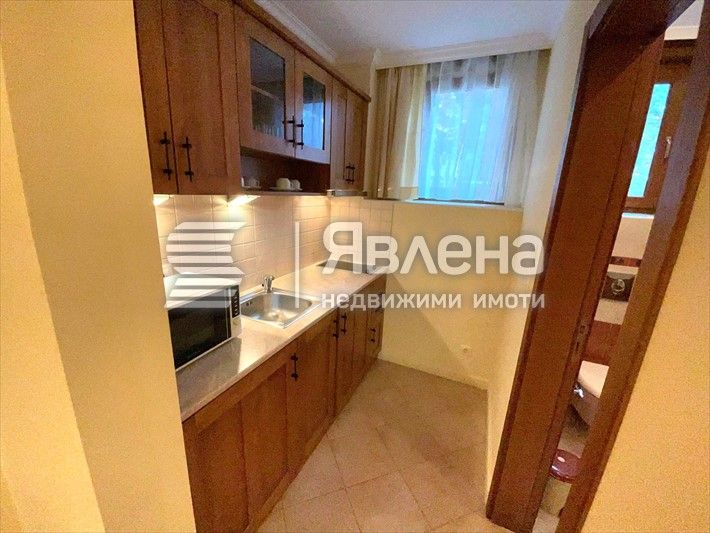 Тристаен апартамент + студио в комплекс Санта Марина
