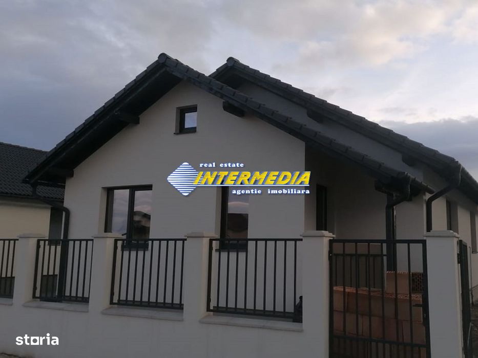 Casa noua de inchiriat cu 4 camere finisata la cheie cu incalzire in