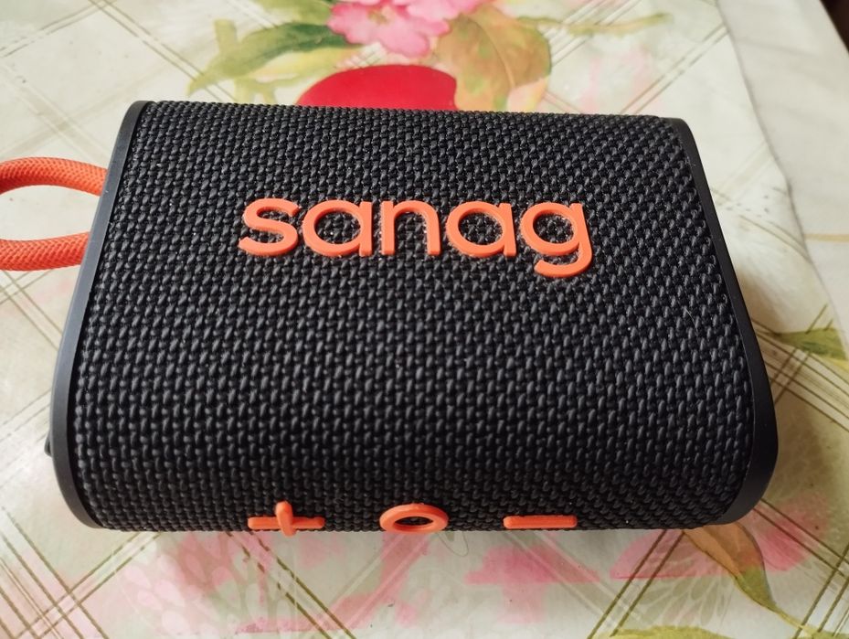 Портативная колонка. " Sanag". Оригинал.
