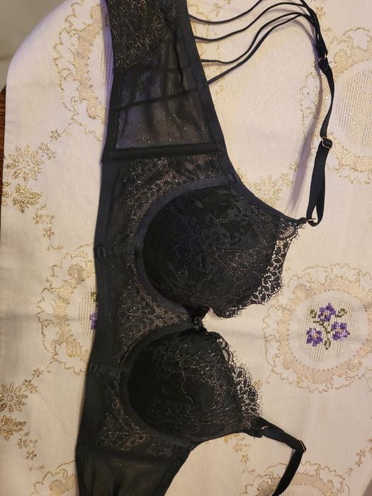 Дамски сутиен от Франция