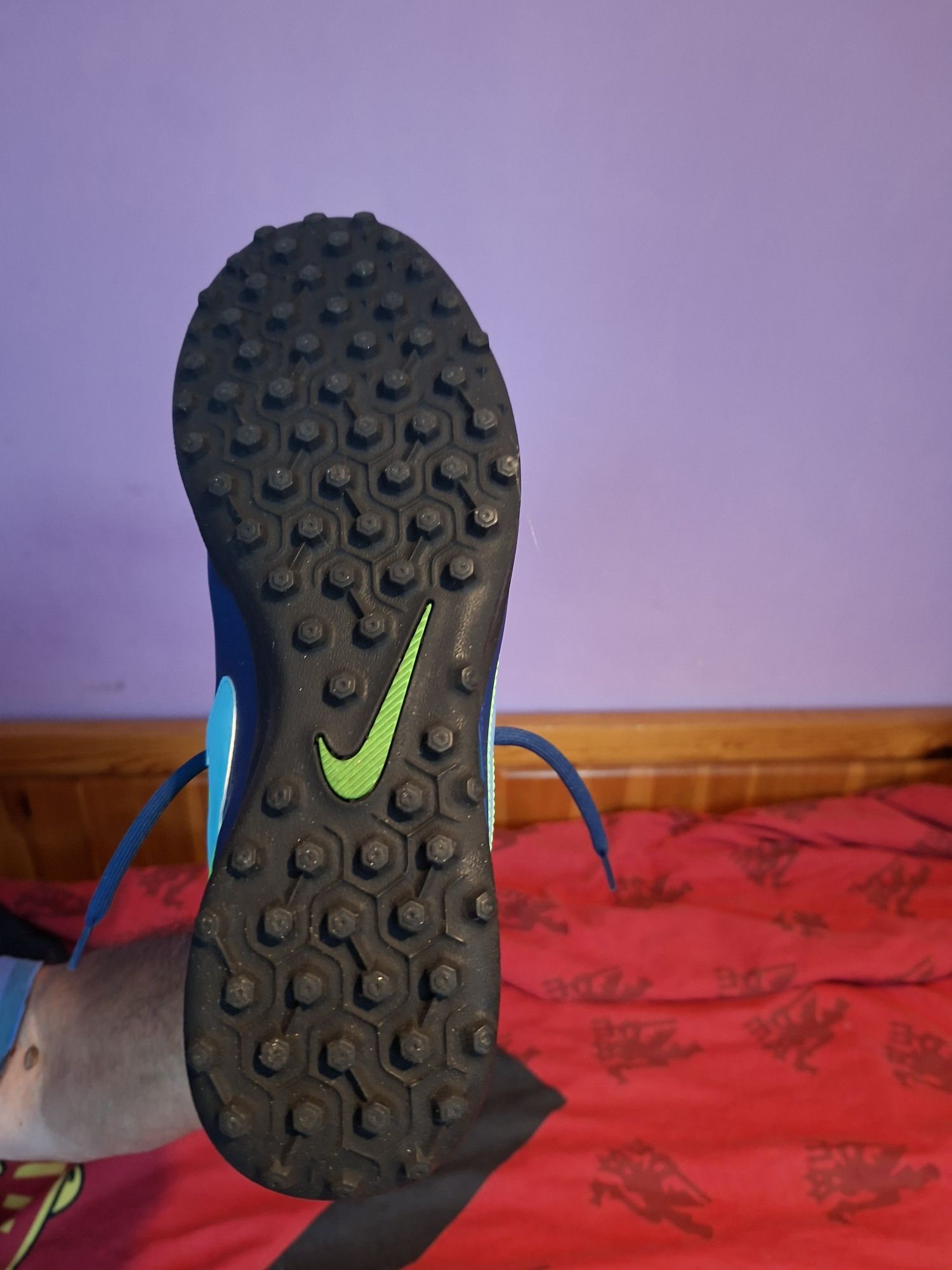Бутонки Nike нови,без етикет,44 номер
