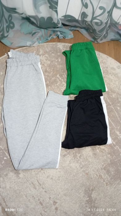 Pantaloni de trening dama