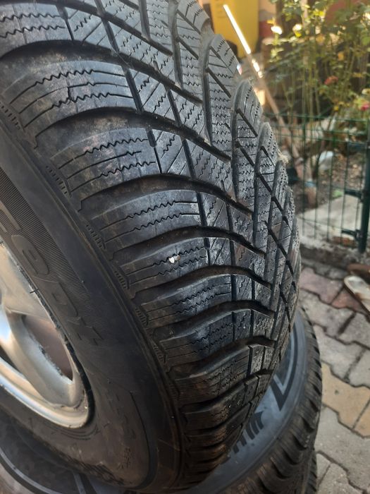 215/70/R16 Anvelope Hankook 2021