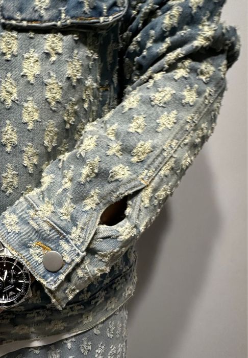 geaca de blugi/denim vintage  skinny distressed