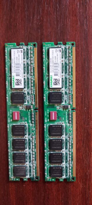 Memorii DDR2 Kingmax kit 1Gb