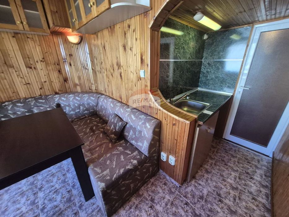 Дава се под наем Двустаен апартамент в Варна, Кайсиева градина - 60 кв.м за 357 € - Снимка #2