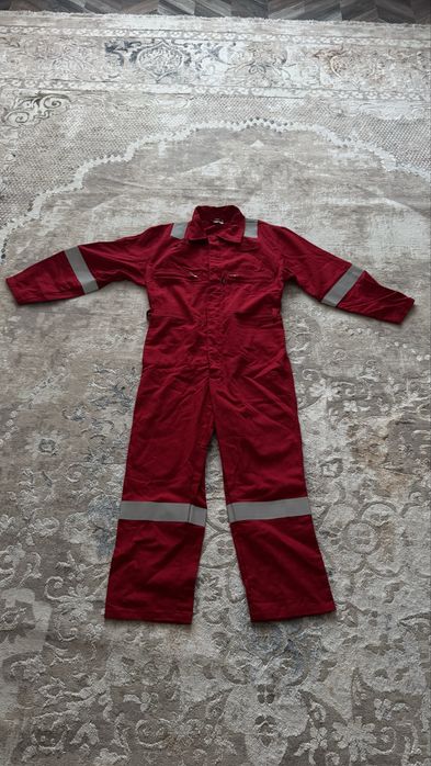 Продам летнюю спецовку с размером S.