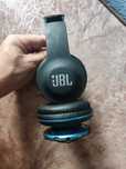 Беспроводные наушники JBL