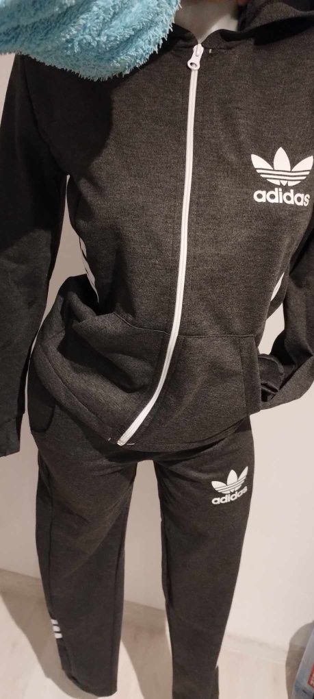 Treninguri dama Adidas de primavara!