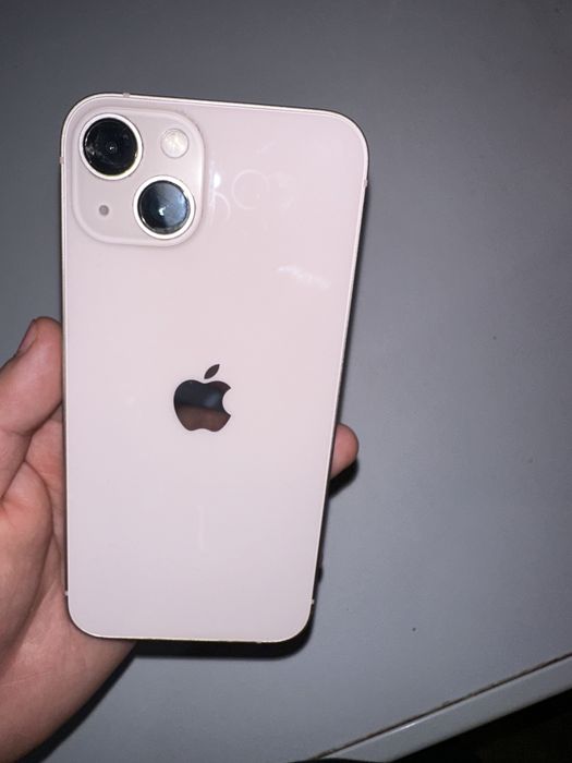 IPhone 13 в хорошем состоянии