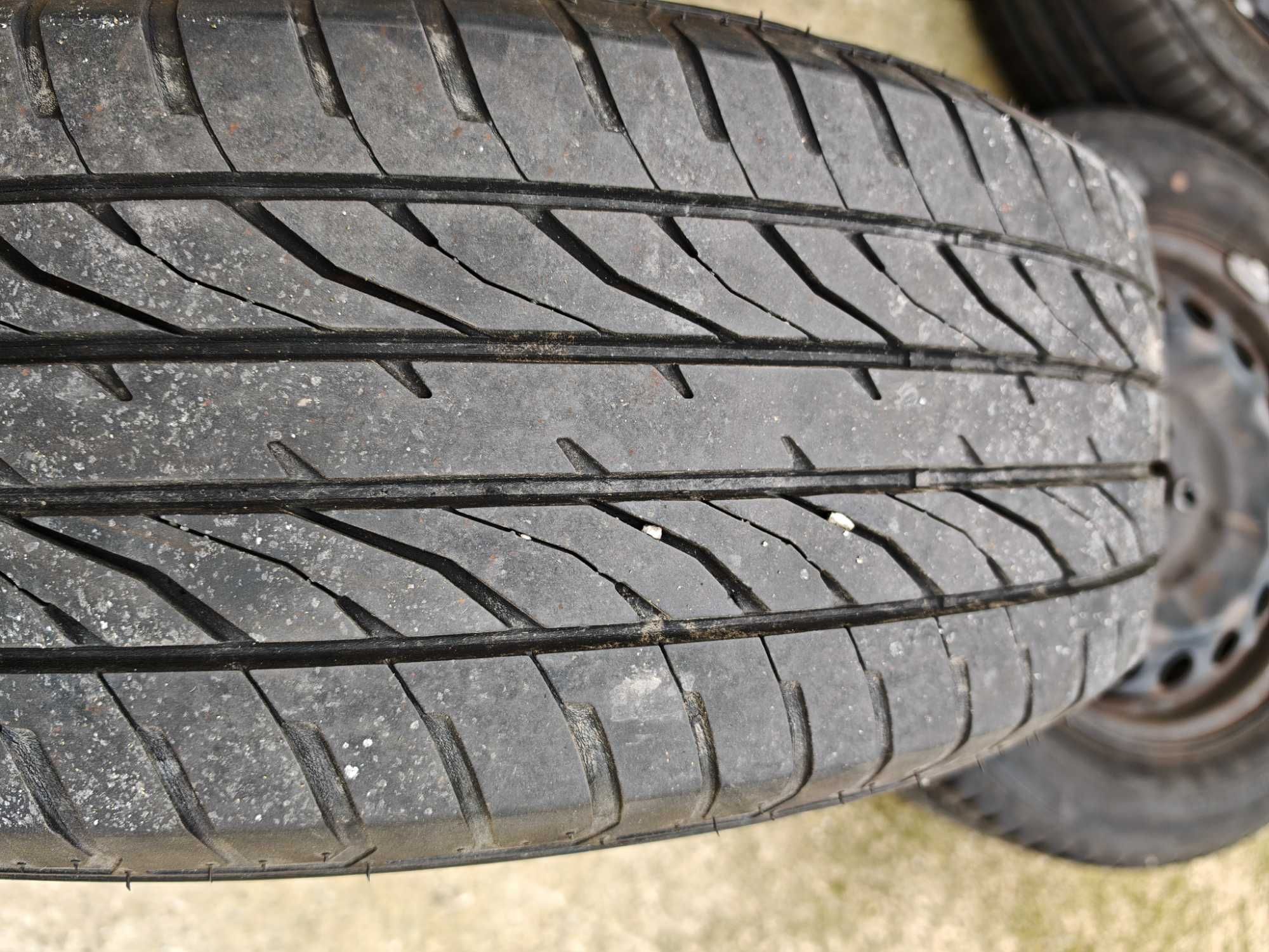 Летни гуми Dunlop 185/65/15