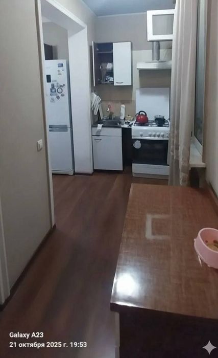 Юнусобод 11кв 2/3/4 Сотилади