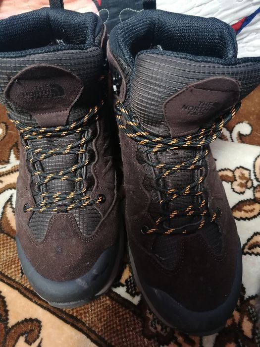 Зимние кроссовки