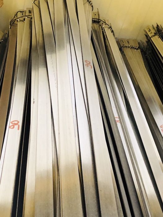 Cofraje stalpi cu distantieri pentru panou doka