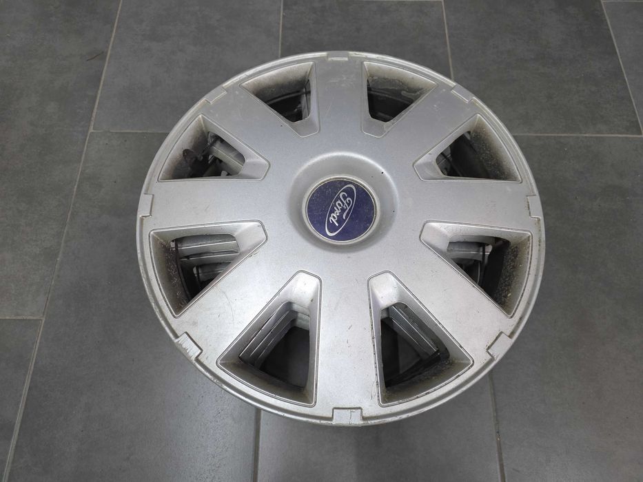 Тасове 16 - Ford