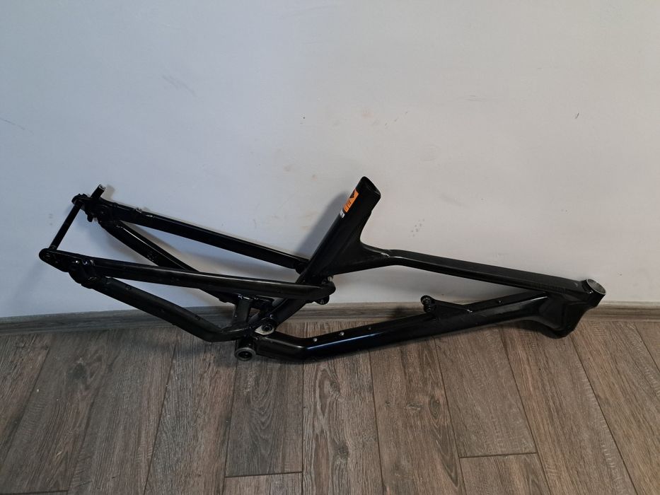 Cadrul Canyon Torque L 27.5 – Enduro/Downhill, stare excelentă