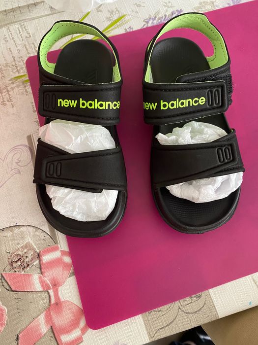 Детски черни сандали New balance