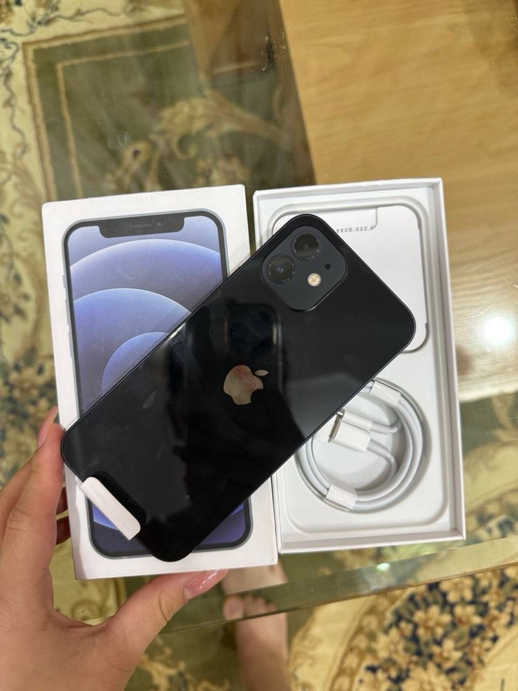 iPhone 12 новый