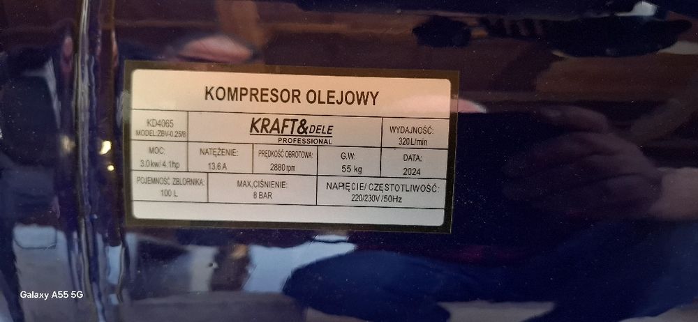 Compresor cu butelie  8 bar 100l pret1100 lei