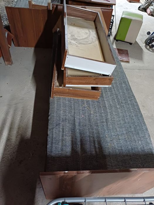 Диван бу и 2 таких диваны  2метр плюс с матрасами