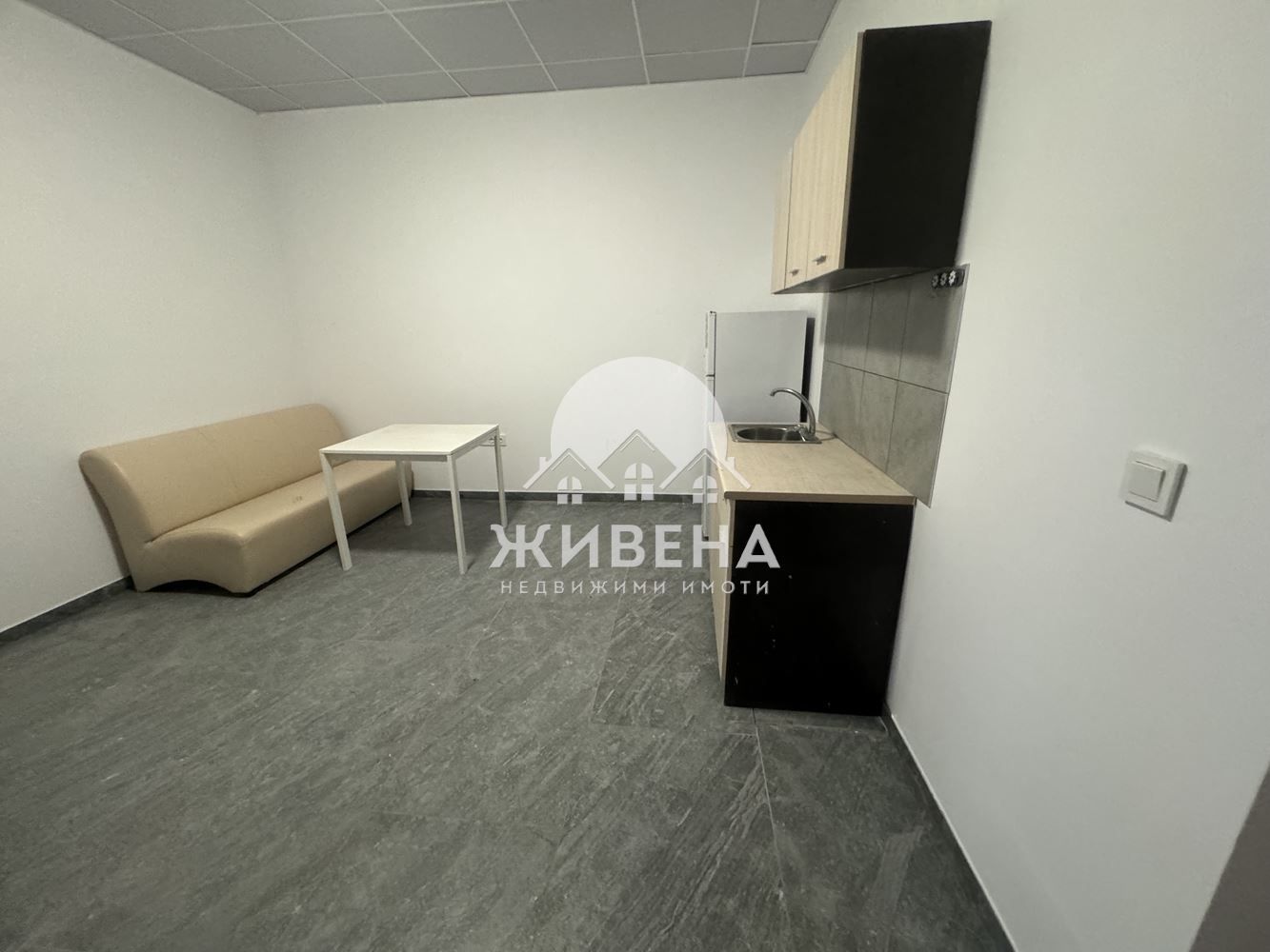 Хотел за продажба, до ЖП гара и Гръцка махала