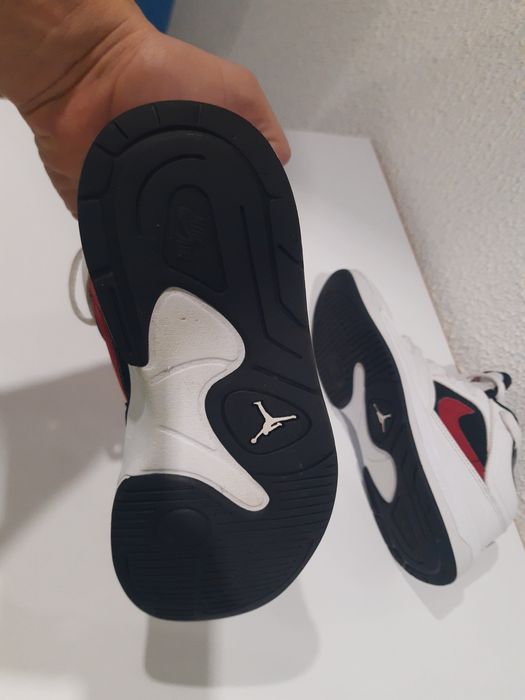 Маратонки Nike air Jordan