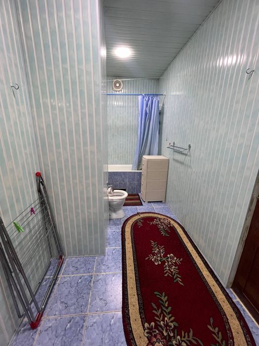 Слаедся квартира на аренду только для Студентов(Девушек)