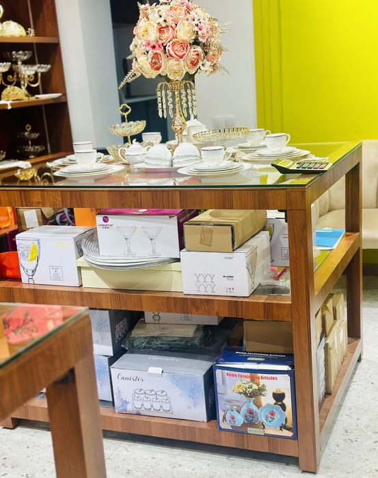 magazin uchun vitrina
