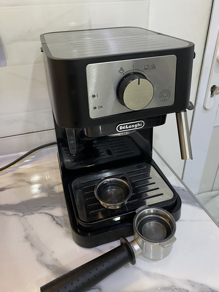 Продается КОФЕ машина DeLonghi