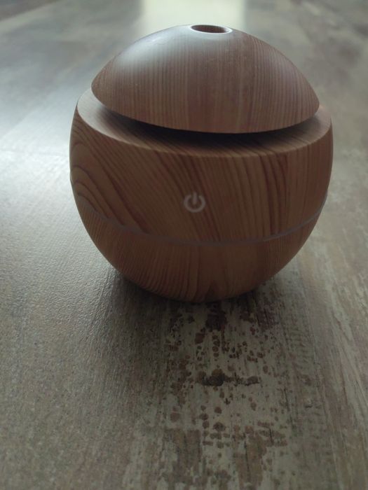 Дифузер за етерични масла