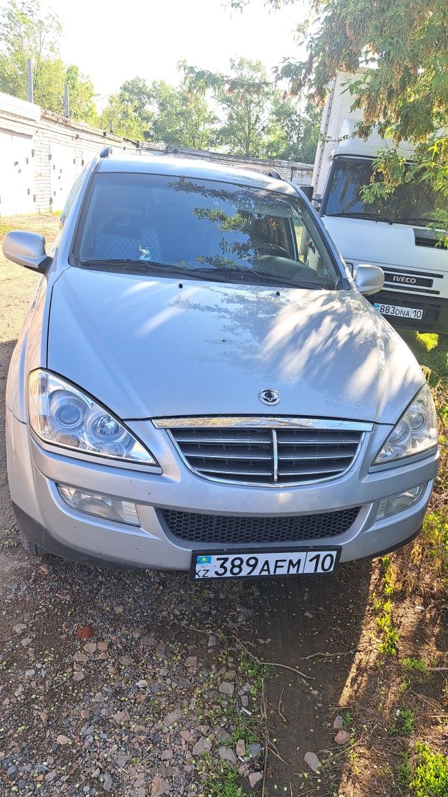 Продам машину SsangYong