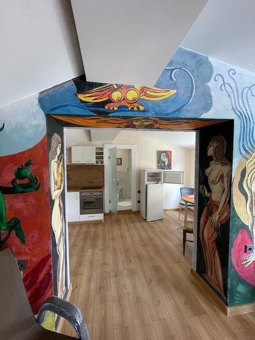 Дава се под наем Къща в Пловдив, Център - 450 кв.м за 2800 € - Снимка #12