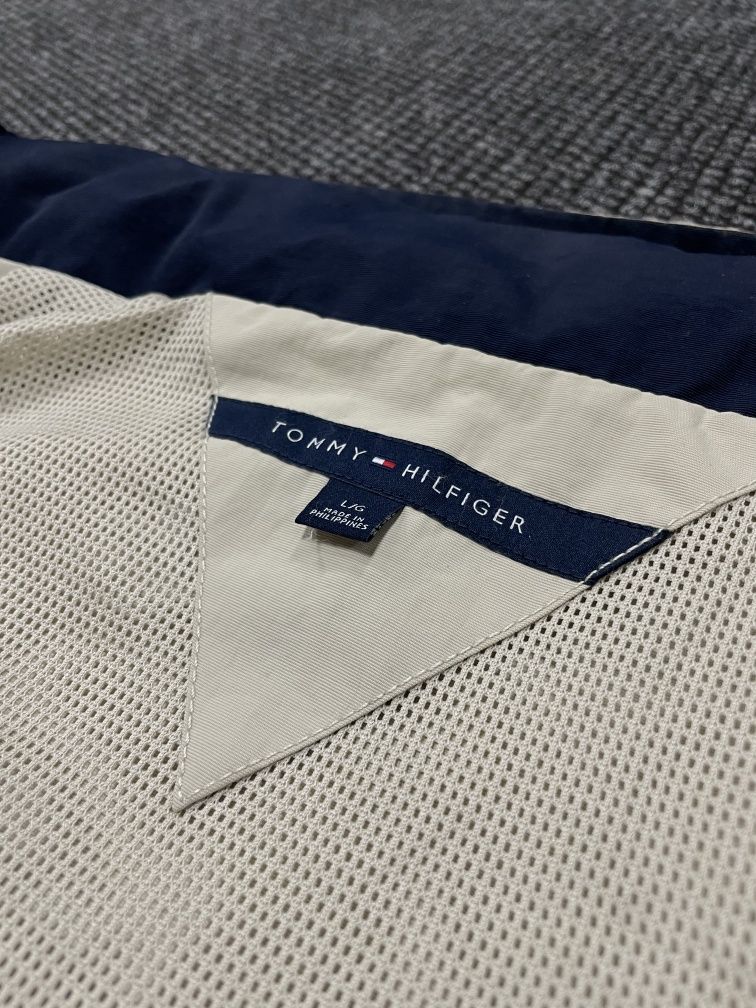 Tommy Hilfiger преходно  яке L размер