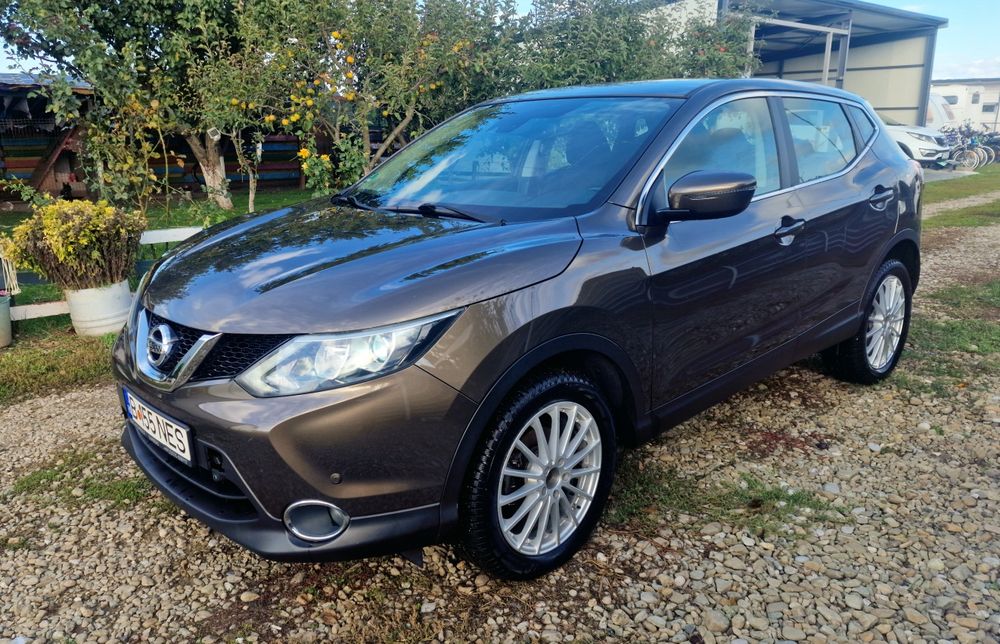Nissan Qashqai 1,2 benzina Cutie automata