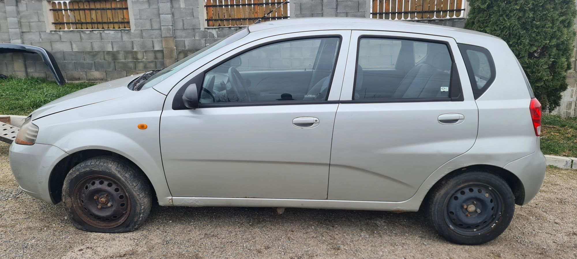 Chevrolet kalos (1.2i  2005г на части)