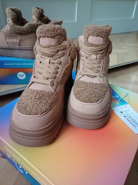 Дамски боти кафяво