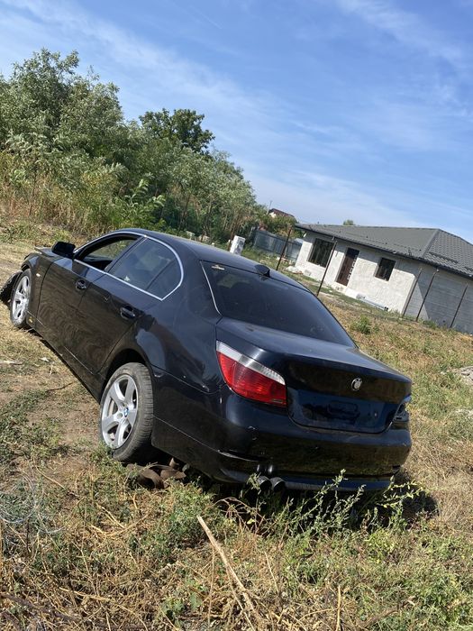 Dezmembrez bmw e60 525D