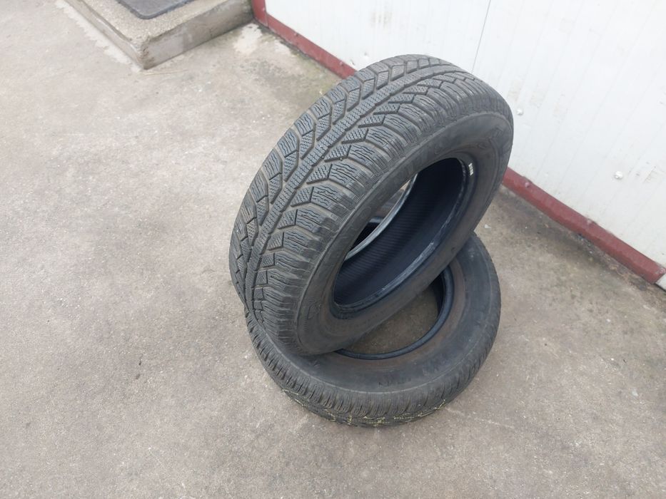 100 lei bucata! Doua anvelope M+S/IARNA 185 70 14 Semperit