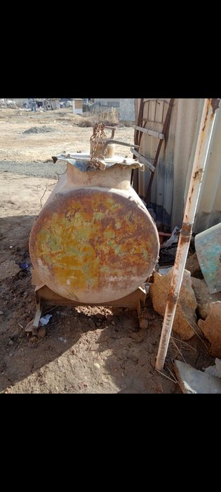 Ёмкость сатылад 1.8 тн солярка куйып пайдаланылган