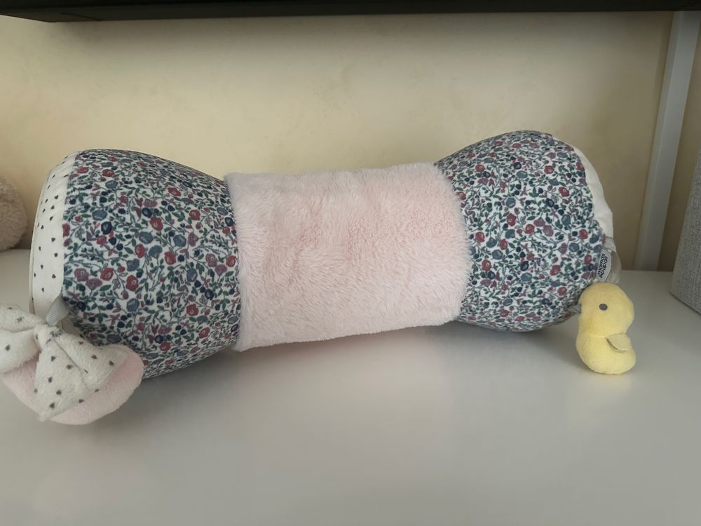 Възглавница за игра по корем Mamas & Papas