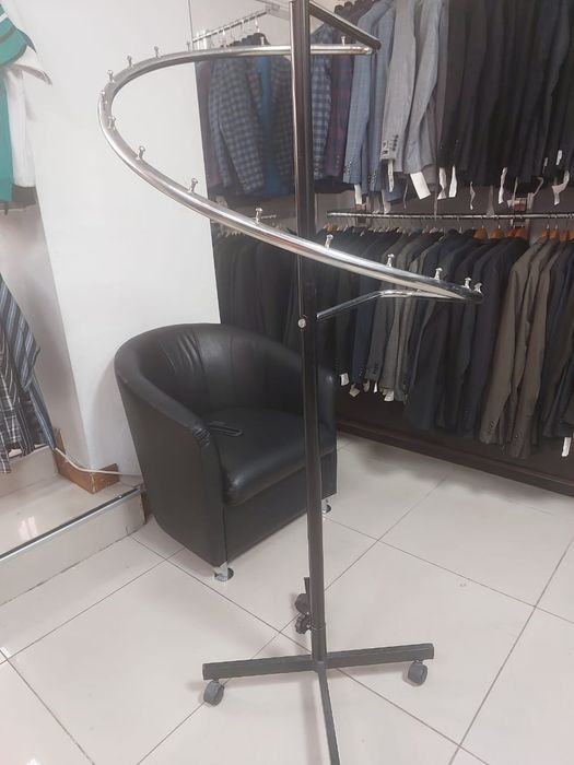 Стойка для одежды  2 штуки