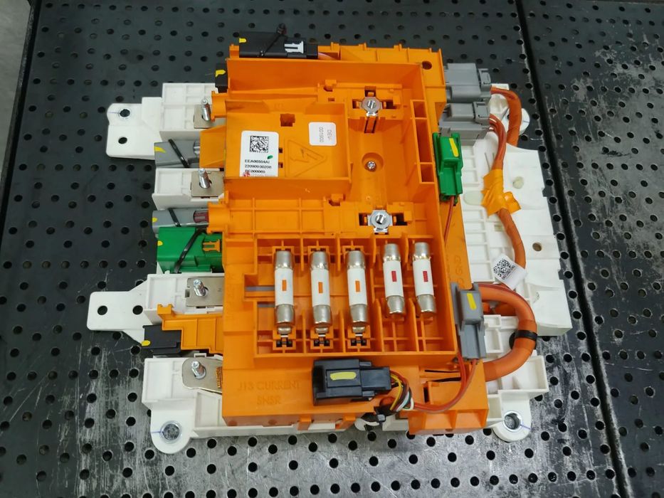 panou sigurante baterie jeep compass 1.3 t 4xe hybrid  2022   eea00354ai  22090900208 7242-9429-ow