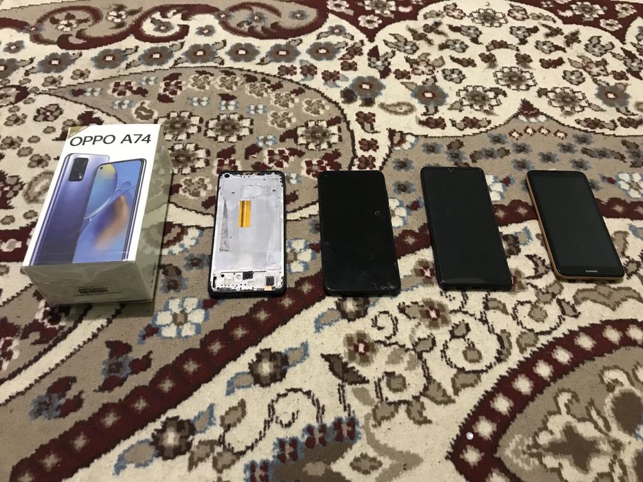 Продам телефоны